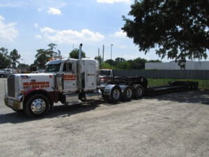 johnsons wrecker service heavy towing 625724 tb lowboydrop deck