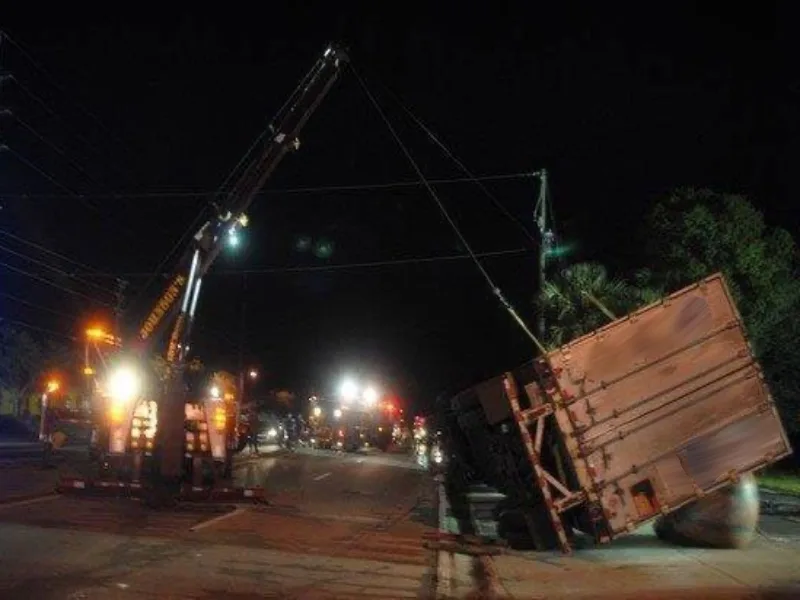 Orlando tow truck service